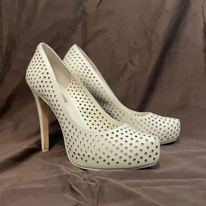BCBGeneration 7.5 White Heels